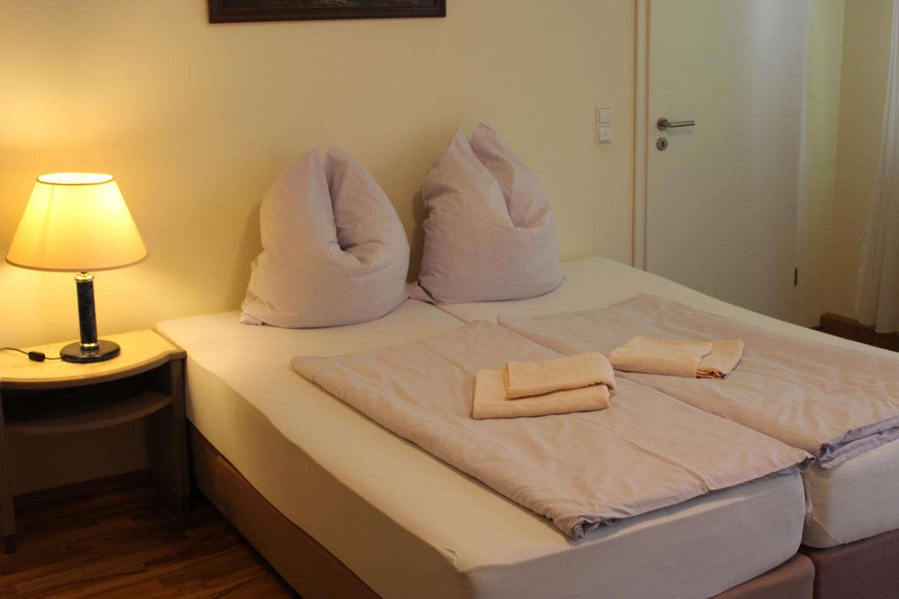 Monteurzimmer Ferienwohnungen Fritsche-Tauberbischofsheim Dittwar 외부 사진